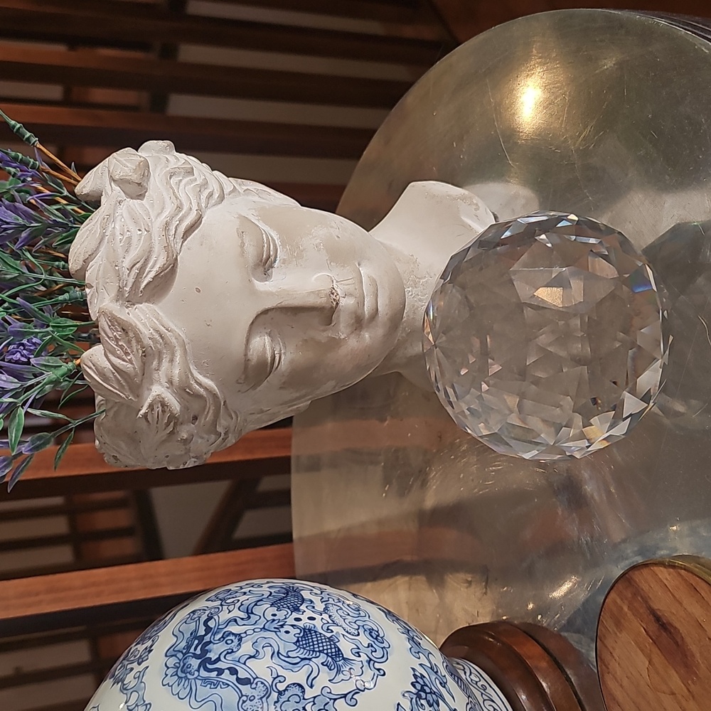 Meet your Posher, Megan